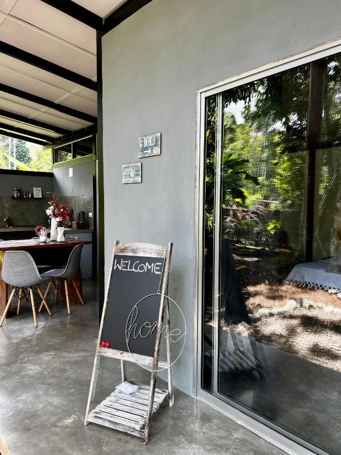 Villa Whispering Wisdom Cahuita Esterno foto